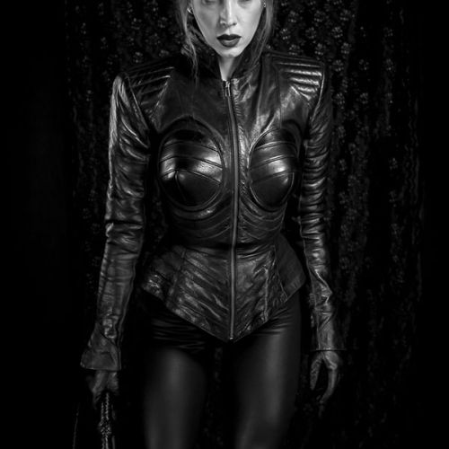 Chloe Savage - Foto 40 von 182