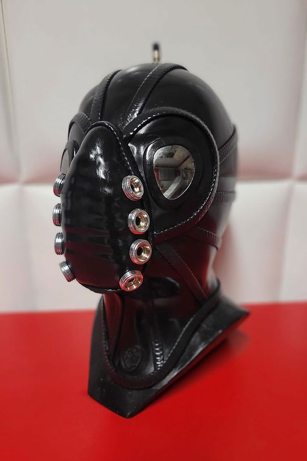 Neue Masken von Rubbers Finest - House Of Bizarre Dreams