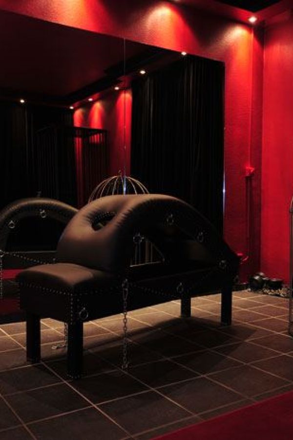 Lederstudios - House Of Bizarre Dreams Düsseldorf